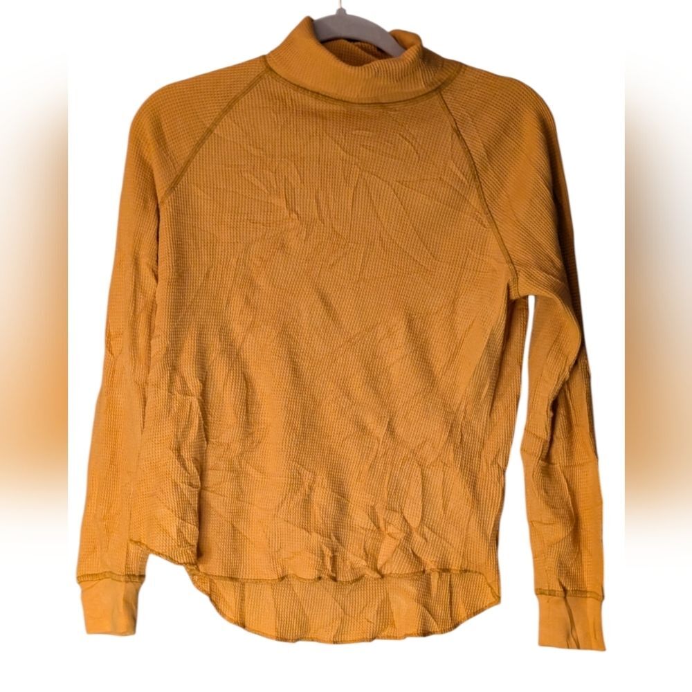 Everlane organic cotton waffle tee knit turtleneck yellow gold size Small raglan